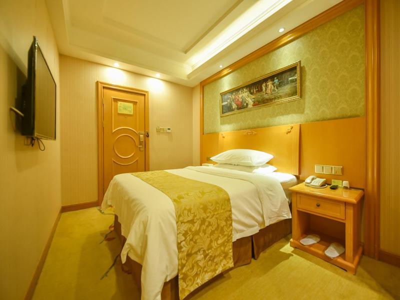 Vienna Classic Hotel Shanghai Hongqiao Airport Wuzhong Road Exterior foto